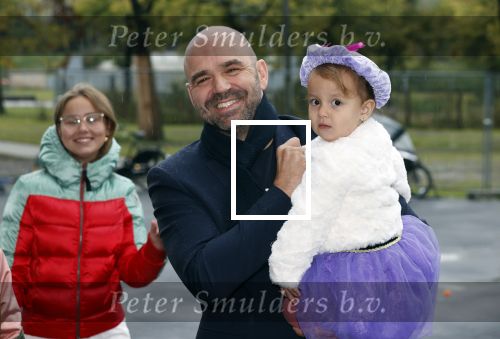 Amsterdam 3 oktober 2021
Premiere grote sinterklaasfilm in Pathe Noord.
Peter Post met vrouw en kinderen