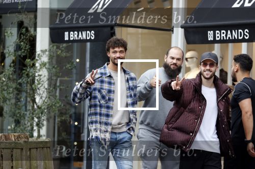 Amsterdam 5 oktober 2021
Nathan v Kooperen Phillipe Sandler en Capo op de cornelis schuytstraat.