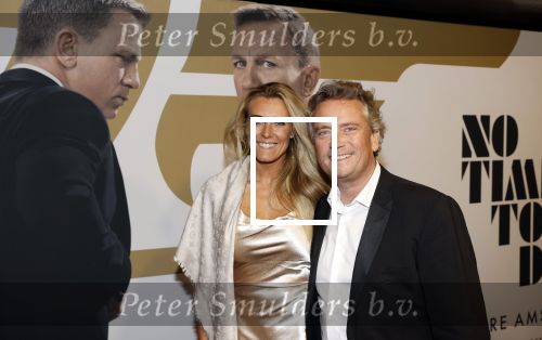 Amsterdam 28 september 2021
Premiere James Bond in Tuschinski. Pieter Schoen met zijn vrouw