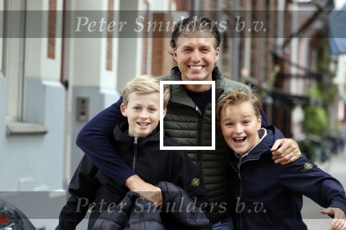 Amsterdam 2 september 2021
Pieter v d Hoogenband en zijn vrouw Marie Jose met hun beider kinderen in amsterdam.