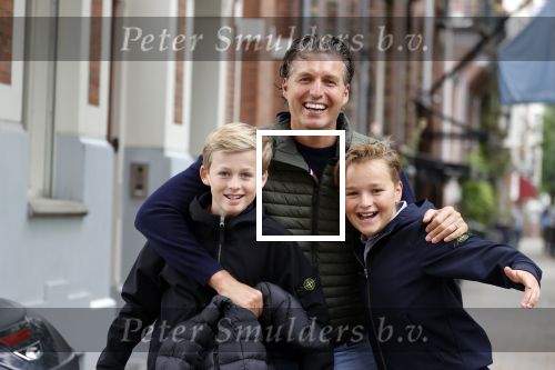 Amsterdam 2 september 2021
Pieter v d Hoogenband en zijn vrouw Marie Jose met hun beider kinderen in amsterdam.