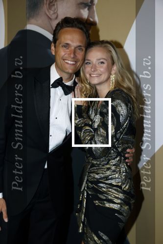 Amsterdam 28 september 2021
Premiere James Bond in Tuschinski. Pip Pellens met haar man Pim Wessels