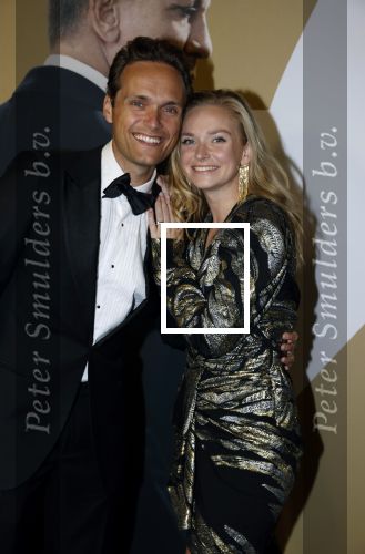 Amsterdam 28 september 2021
Premiere James Bond in Tuschinski. Pip Pellens met haar man Pim Wessels