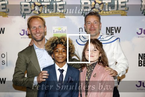 Amsterdam 26 september 2021
Premiere Berend Botje in pathe arena . de regisseur en Pjotr en Doris Zuijderland