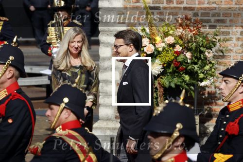 Den Haag 21 september 2021
Prinsjesdag in Den Haag 2021. De troonrede is in de grote kerk. Aanwezig namens de koninklijke familie zijn Koning Willem Alexander en Koningin Maxima Prins Constantijn en Prinses Laurentien.