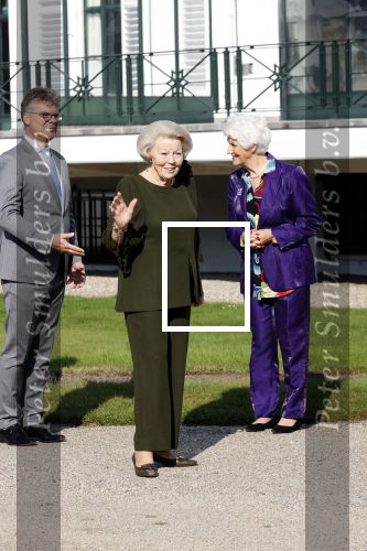 Soestdijk 9 oktober 2021
65 jaar prinses Beatrix spierenfonds op paleis Soestdijk.
Prinses Beatrix was natuurlijk aanwezig