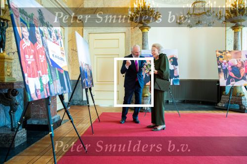 BAARN â€“ Prinses Beatrix was zaterdagmiddag 9 oktober op het terrein van Paleis Soestdijk aanwezig bij de viering van het 65-jarig bestaan van het Prinses Beatrix Spierfonds. De Prinses is sinds de oprichting beschermvrouwe van het fonds. ANP / Hollandse Hoogte / Wesley de Wit