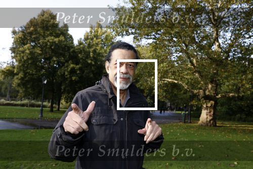 Amsterdam 21 oktober 2021
Rasti Rostelli ( Roland  v d Berg ) gaat weer optreden. Hij is ruim 20Kg afgevallen .