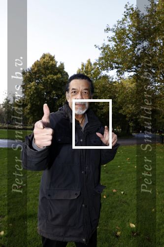 Amsterdam 21 oktober 2021
Rasti Rostelli ( Roland  v d Berg ) gaat weer optreden. Hij is ruim 20Kg afgevallen .