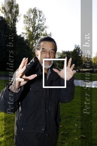 Amsterdam 21 oktober 2021
Rasti Rostelli ( Roland  v d Berg ) gaat weer optreden. Hij is ruim 20Kg afgevallen .