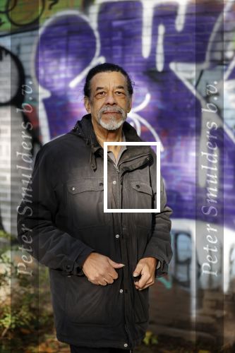 Amsterdam 21 oktober 2021
Rasti Rostelli ( Roland  v d Berg ) gaat weer optreden. Hij is ruim 20Kg afgevallen .