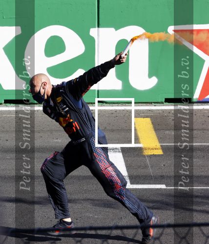 Zandvoort 5 september 2021
Grand Pris F1 op circuit Zandvoort . Aanwezig oa Koning Willem Alexander Koningin Maxima Prinses Amalia en prinses Alexia. Max Verstappen wint de GP Lewis Hamilton is 2e en Valteri Bottas 3e. Monteur Red Bull