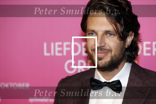 Amsterdam 11 oktober 2021
Premiere Liefde zonder grenzenin Tuschinski met in de hoofdrol Yolanthe Cabau v Kasbergen Jim Bakkum Soy Kroon Abbey Hoes  Hajo Bruins en Peggy Vrijens . Renze Klamer kwam met zijn nieuwe vriendin