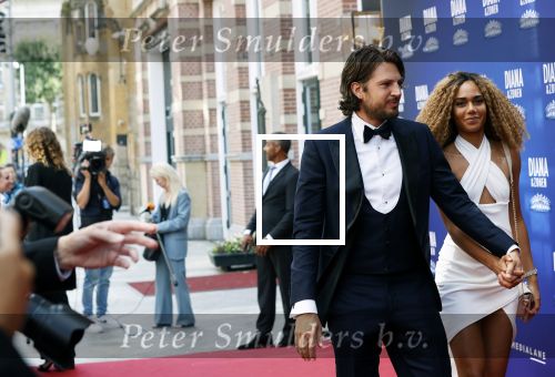 Amsterdam 12 september 2021
Premiere Diana en zonen in het deLaMar theater.
Renze Klamer en partner Dhena Florance