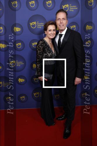 Amsterdam 14 oktober 2021
Televizierring gala in Carre Amsterdam. Rob Geus met zijn vrouw