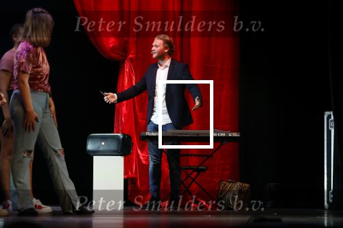 Amersfoort 14 september 2021
Musical waarin oa Jada Borsato Leontine Borsato en Roeland Beelen in de Flint. Luca Borsato kwam met zijn vriendin. Ook Marco en Senna waren aanwezig. Roeland Beelen