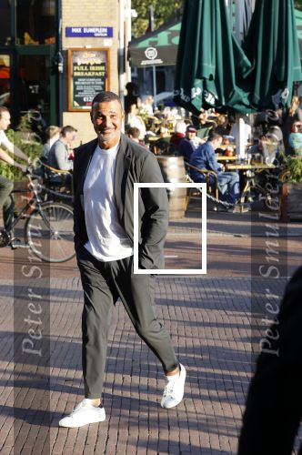 Amsterdam 16 september 2021
Feestje van Life after football in het holland casino.
Ruud Gullit