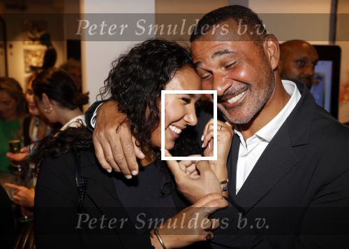 Amsterdam 6 oktober 2021
Opening expositie Bram Reijnders . Nicolette v dam is de host van de avond. Ruud Gullit met zijn dochter Joelle Gullit