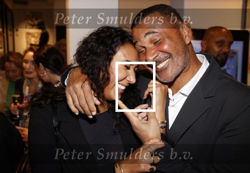 Amsterdam 6 oktober 2021
Opening expositie Bram Reijnders . Nicolette v dam is de host van de avond. Ruud Gullit met zijn dochter Joelle Gullit
