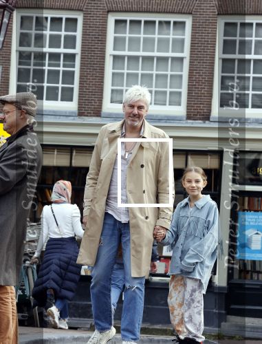 Amsterdam 2 oktober 2021
Ruud de Wild met zijn dochter Teddy  aan het winkelen in de 9 straatjes