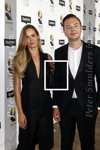 Amsterdam 20 september 2021
Buma awards in Bimhuis in Amsterdam. Sam feldt met zijn vriendin