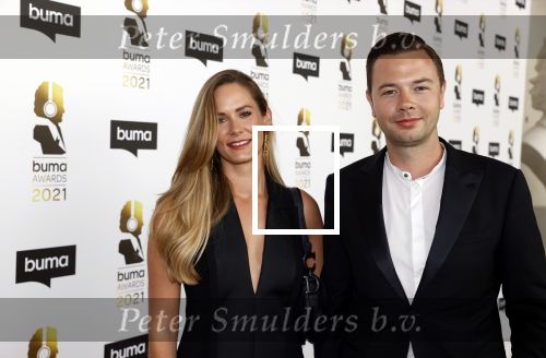 Amsterdam 20 september 2021
Buma awards in Bimhuis in Amsterdam. Sam feldt met zijn vriendin