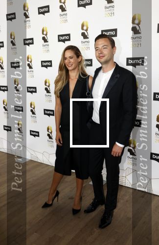 Amsterdam 20 september 2021
Buma awards in Bimhuis in Amsterdam. Sam feldt met zijn vriendin