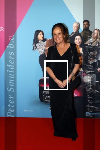 Amsterdam 11 oktober 2021
Premiere Liefde zonder grenzenin Tuschinski met in de hoofdrol Yolanthe Cabau v Kasbergen Jim Bakkum Soy Kroon Abbey Hoes  Hajo Bruins en Peggy Vrijens . Holly Brood kwam met haar moeder Sandra en Zus en schoonmoeder