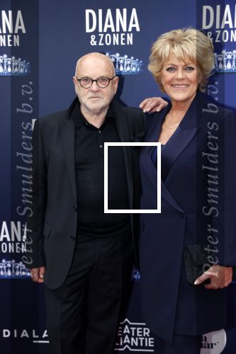 Amsterdam 12 september 2021
Premiere Diana en zonen in het deLaMar theater.
Serge Henri Valcke en Simone Kleinsma