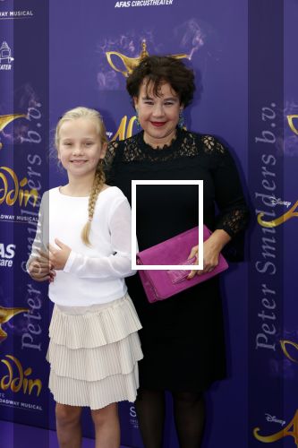 Scheveningen 26 september 2021
Premiere Aladdin in het circustheater.
Sharon Dijksma met dochter