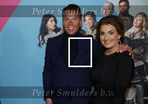 Amsterdam 11 oktober 2021
Premiere Liefde zonder grenzenin Tuschinski met in de hoofdrol Yolanthe Cabau v Kasbergen Jim Bakkum Soy Kroon Abbey Hoes  Hajo Bruins en Peggy Vrijens , John de Bever kwam met zijn Partner Cees en Sieneke met een kennis