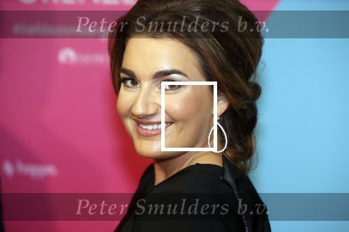 Amsterdam 11 oktober 2021
Premiere Liefde zonder grenzenin Tuschinski met in de hoofdrol Yolanthe Cabau v Kasbergen Jim Bakkum Soy Kroon Abbey Hoes  Hajo Bruins en Peggy Vrijens , John de Bever kwam met zijn Partner Cees en Sieneke met een kennis