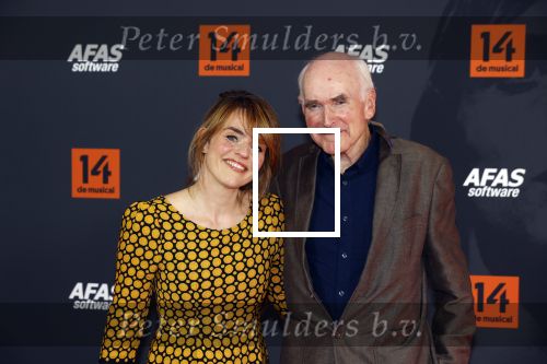 Leusden 25 september 2021
Premiere Nummer 14 ( Johan Cruijff ) in het AFAS Theater. 
Sophie v d Enk en haar vader