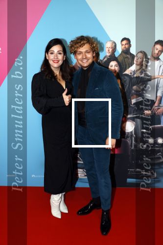 Amsterdam 11 oktober 2021
Premiere Liefde zonder grenzenin Tuschinski met in de hoofdrol Yolanthe Cabau v Kasbergen Jim Bakkum Soy Kroon Abbey Hoes  Hajo Bruins en Peggy Vrijens