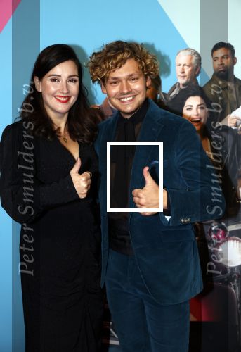 Amsterdam 11 oktober 2021
Premiere Liefde zonder grenzenin Tuschinski met in de hoofdrol Yolanthe Cabau v Kasbergen Jim Bakkum Soy Kroon Abbey Hoes  Hajo Bruins en Peggy Vrijens