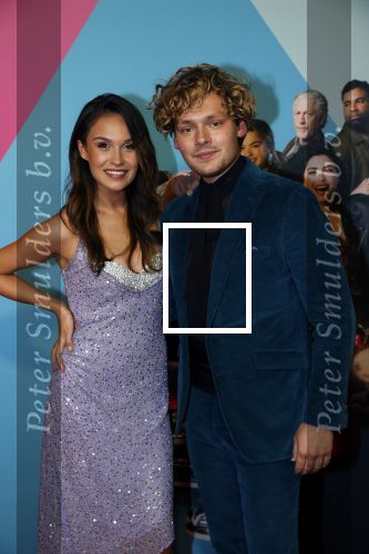 Amsterdam 11 oktober 2021
Premiere Liefde zonder grenzenin Tuschinski met in de hoofdrol Yolanthe Cabau v Kasbergen Jim Bakkum Soy Kroon Abbey Hoes  Hajo Bruins en Peggy Vrijens