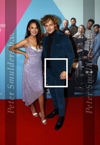 Amsterdam 11 oktober 2021
Premiere Liefde zonder grenzenin Tuschinski met in de hoofdrol Yolanthe Cabau v Kasbergen Jim Bakkum Soy Kroon Abbey Hoes  Hajo Bruins en Peggy Vrijens