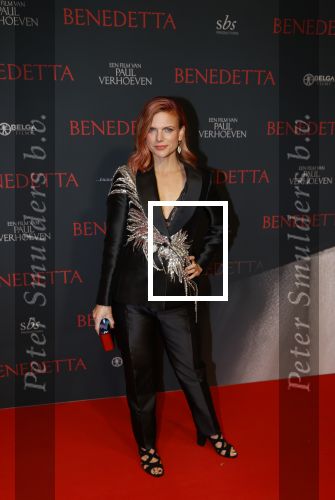 Amsterdam 12 oktober 2021
Premiere Benedetta  in Tuschinski. paul Verhoeven is de regisseur. Tamara Brinkman met partner