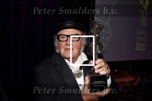 Amsterdam 20 september 2021
Buma awards in Bimhuis in Amsterdam.
Thijs v leer kwam met zijn vrouw