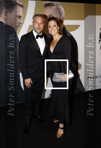 Amsterdam 28 september 2021
Premiere James Bond in Tuschinski. Tijl Beckand met partner