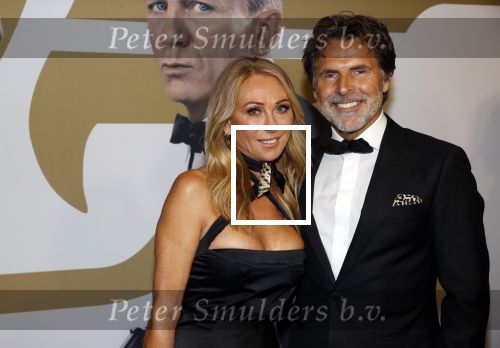 Amsterdam 28 september 2021
Premiere James Bond in Tuschinski. Toine v Peperstraten met zijn vriendin