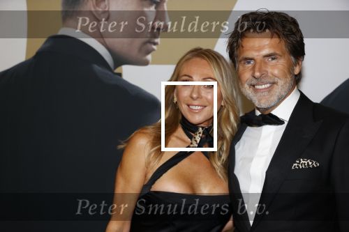 Amsterdam 28 september 2021
Premiere James Bond in Tuschinski. Toine v Peperstraten met zijn vriendin