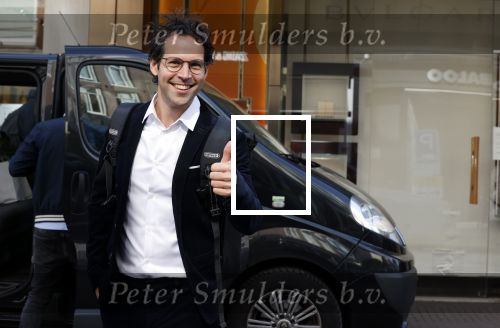 Amsterdam 20 september 2021
Victor Mids heeft weer opnames voor zijn programma Mindfuck. Hier zijn ze op de pc hooftstraat bij Oger