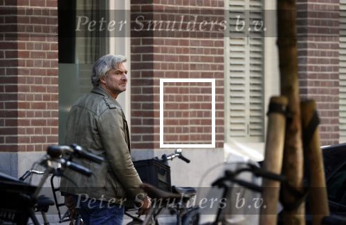 Amsterdam 4 en 8 oktober 2021
Victor Reinier bij zijn huis in Amsterdam zuid.