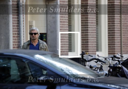 Amsterdam 4 en 8 oktober 2021
Victor Reinier bij zijn huis in Amsterdam zuid.