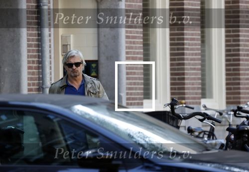 Amsterdam 4 en 8 oktober 2021
Victor Reinier bij zijn huis in Amsterdam zuid.