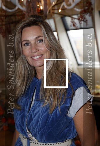 Amsterdam 11 oktober 2021
Presentatie fit platform van Antje Monteiro fit at home health & lifestyle. Vivian Slingerland