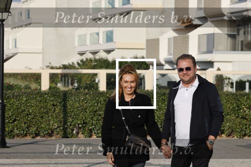 Noordwijk 9 oktober 2021
Wesly Bronkhorst met zijn nieuwe vriendin Raquel bij Huis ter Duin.