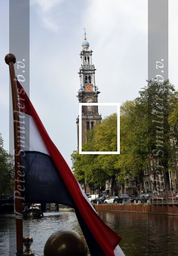 Amsterdam 6 september 2021
Willibrord Frequin viert zijn 80e verjaardag  met zijn kinderen vrouw en beste vrienden op een boot op de grachten van Amsterdam. Zijn kinderen Barbara Rebecca Louis . De westertoren