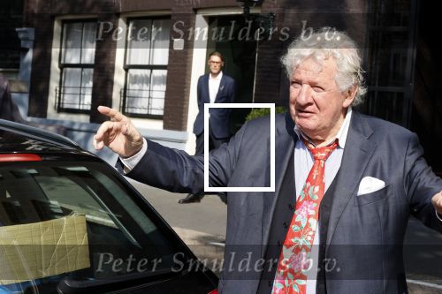 Amsterdam 6 september 2021
Willibrord Frequin viert zijn 80e verjaardag  met zijn kinderen vrouw en beste vrienden op een boot op de grachten van Amsterdam. Zijn kinderen Barbara Rebecca Louis .